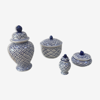 Suite de 4 pots et vases anciens en céramique