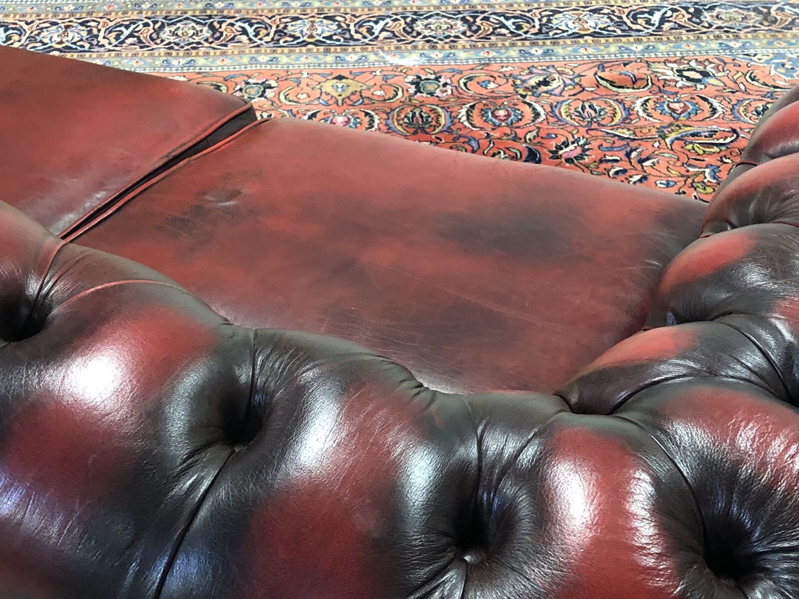 Red leather Chesterfield sofa - 70s
