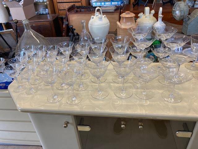 Art Deco crystal service