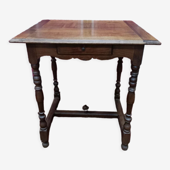 Table d'appoint ou petit bureau en bois style classique