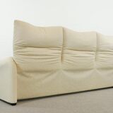 Maralunga 3-seat Sofa with Footrest in offwhite by Vico Magistretti for Cassina, Italy