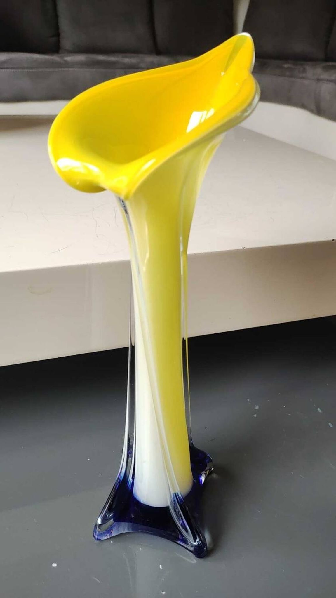 Vase Soliflore fleur d Arum/Jack in the Pulpit. Murano . Haut 30,5 cm
