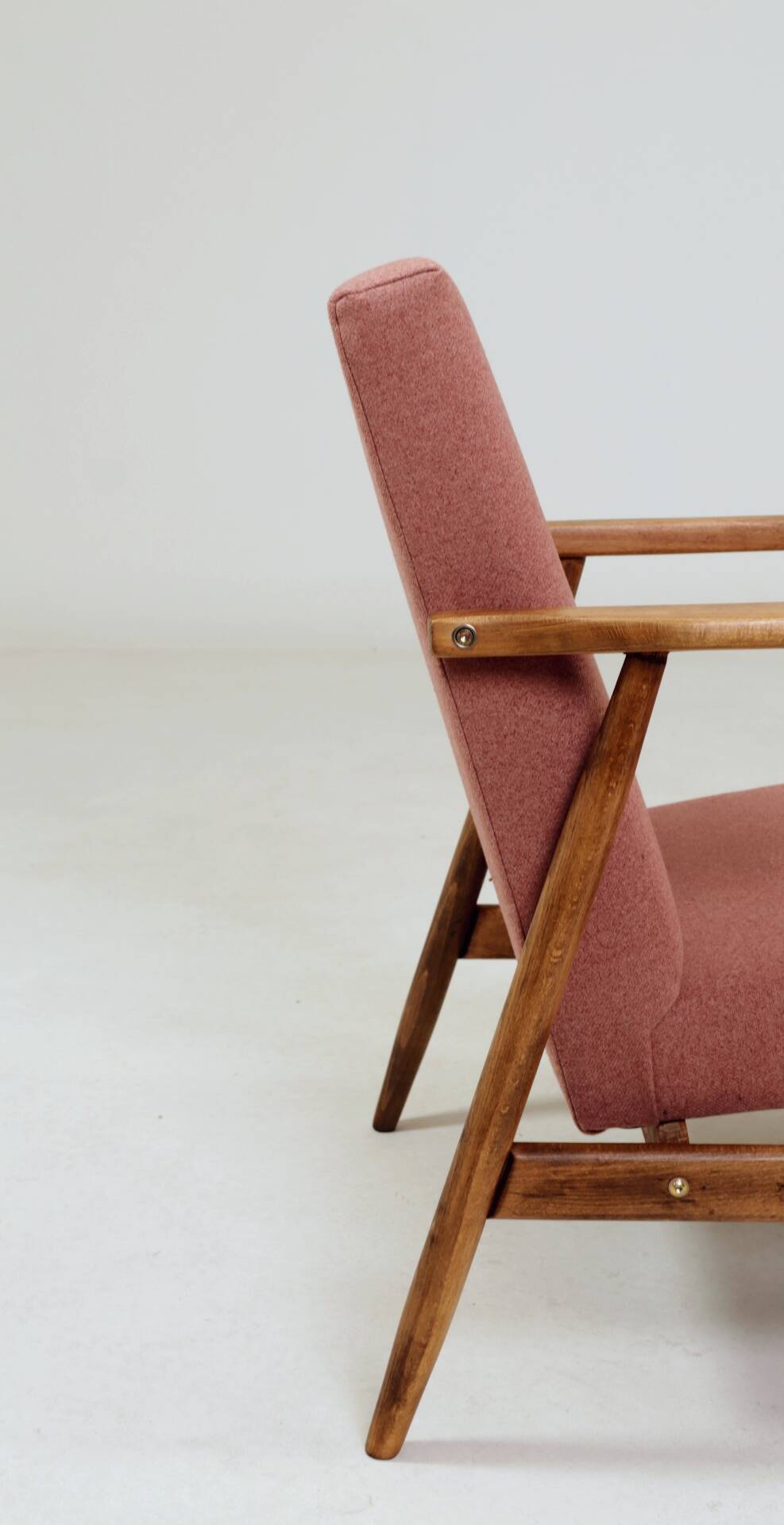 Paire de fauteuils vintage rose poudré 1970 moderne scandinave 