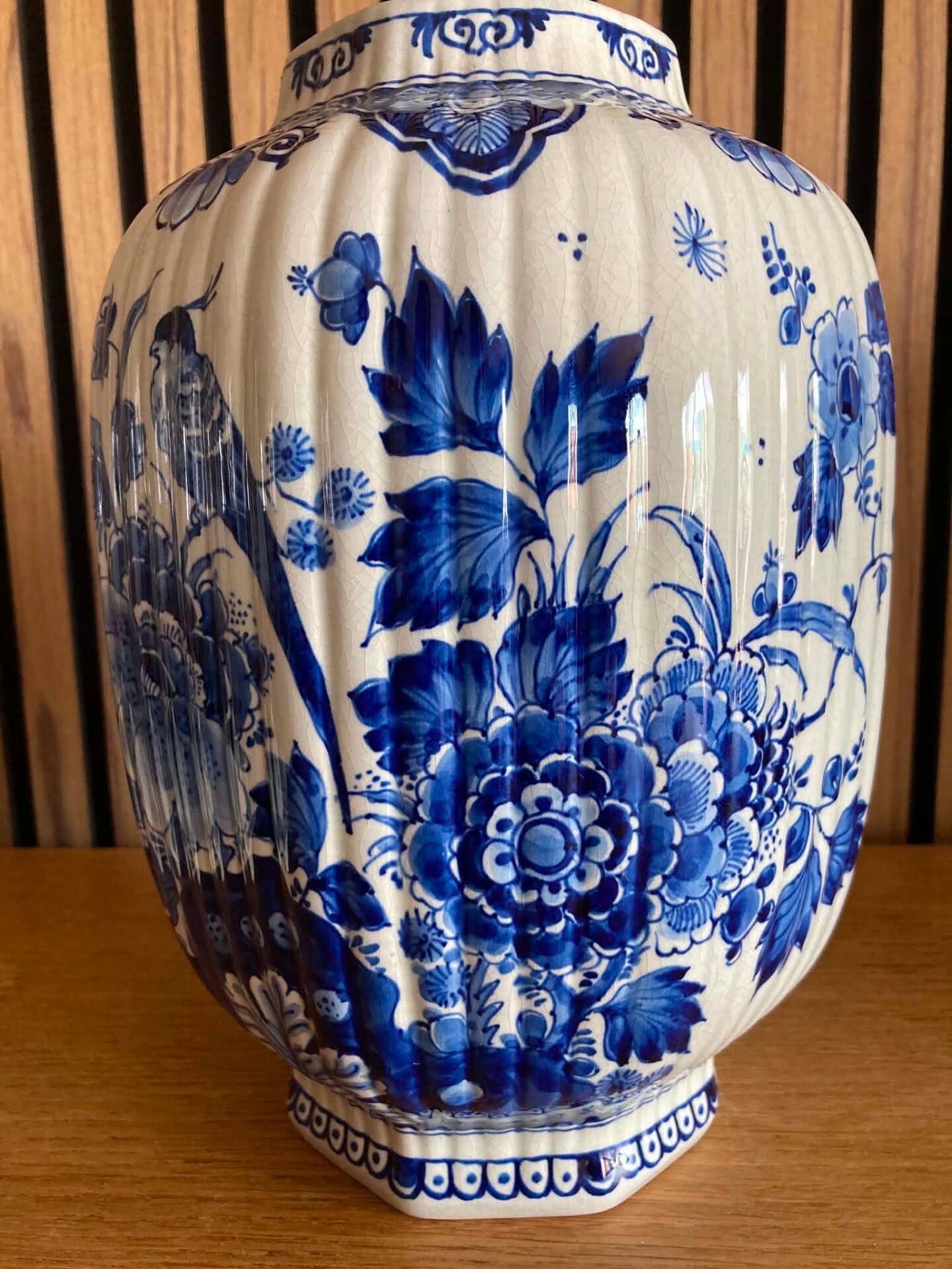 Vase with lid Delf