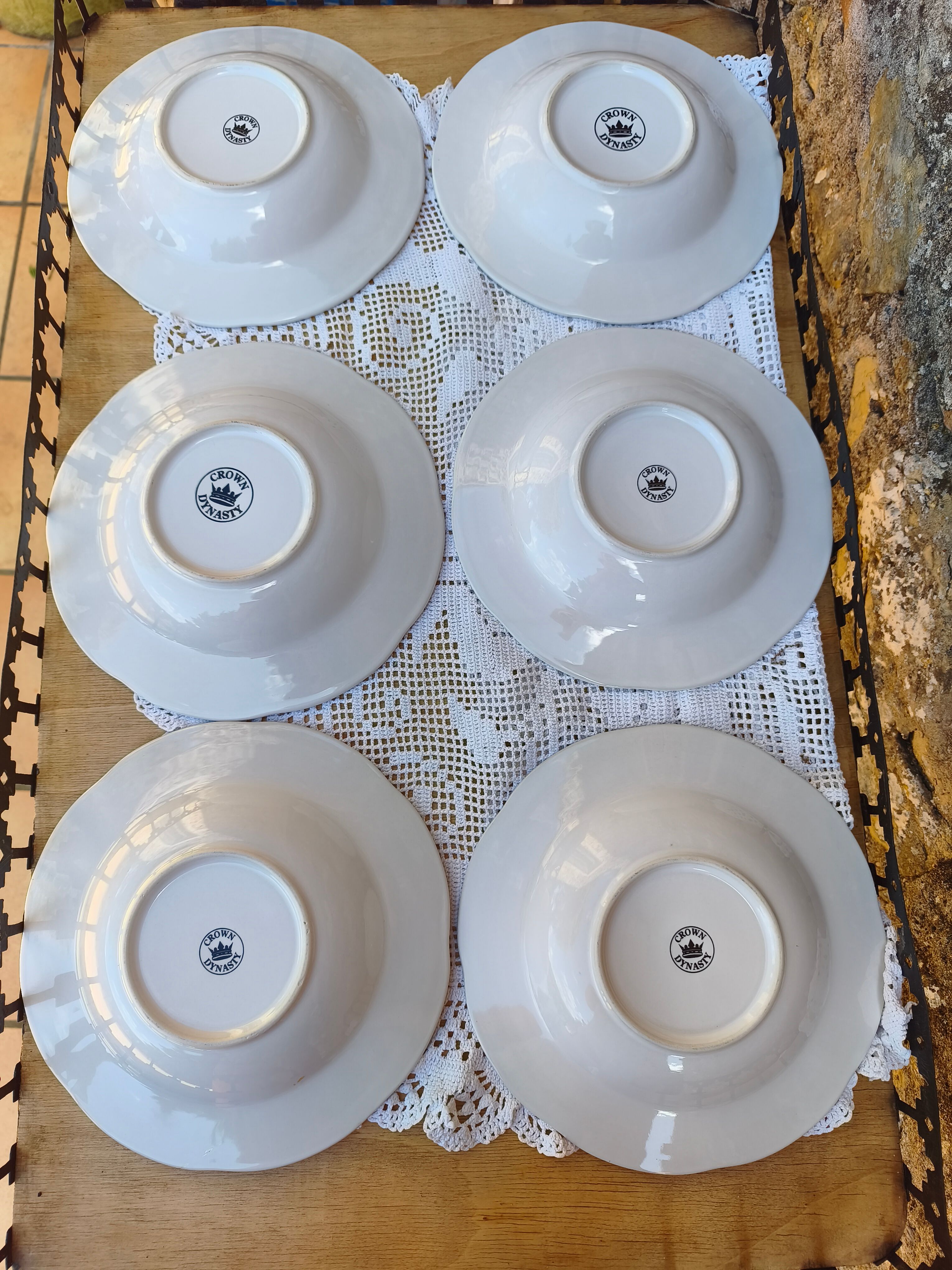 Set of 6 deep plates Crown Dynasty - blue grape cluster design
