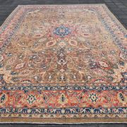 Large Antique Persian Carpet 300x397 cm, Medallion and Floral Patterns
