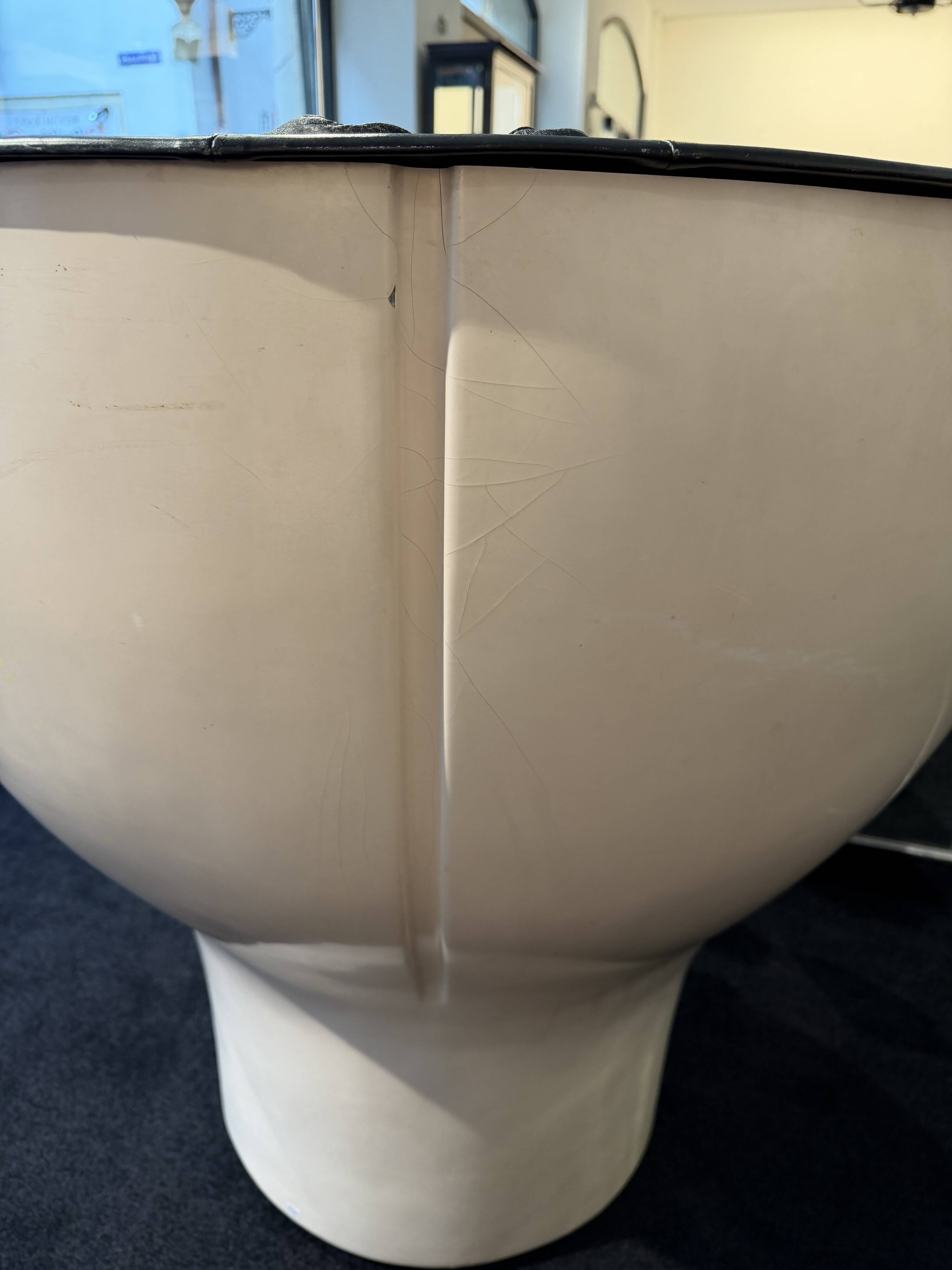 Elda Chair, Joe Colombo, Comfort, Black and Creme, Italy, circa 1970
