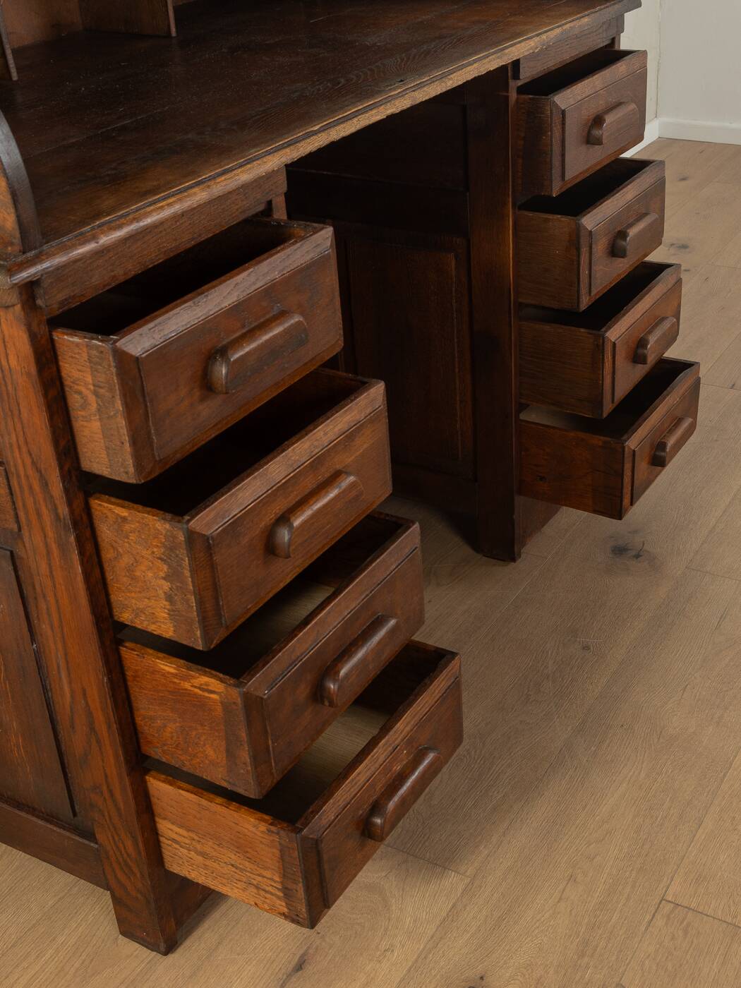 Antique Bureau, 1900s