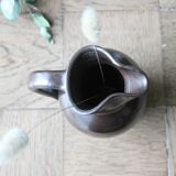 Sandstone pitcher