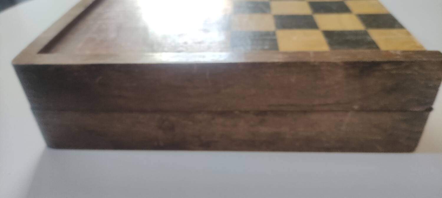 Large game box of backgammon, checkers