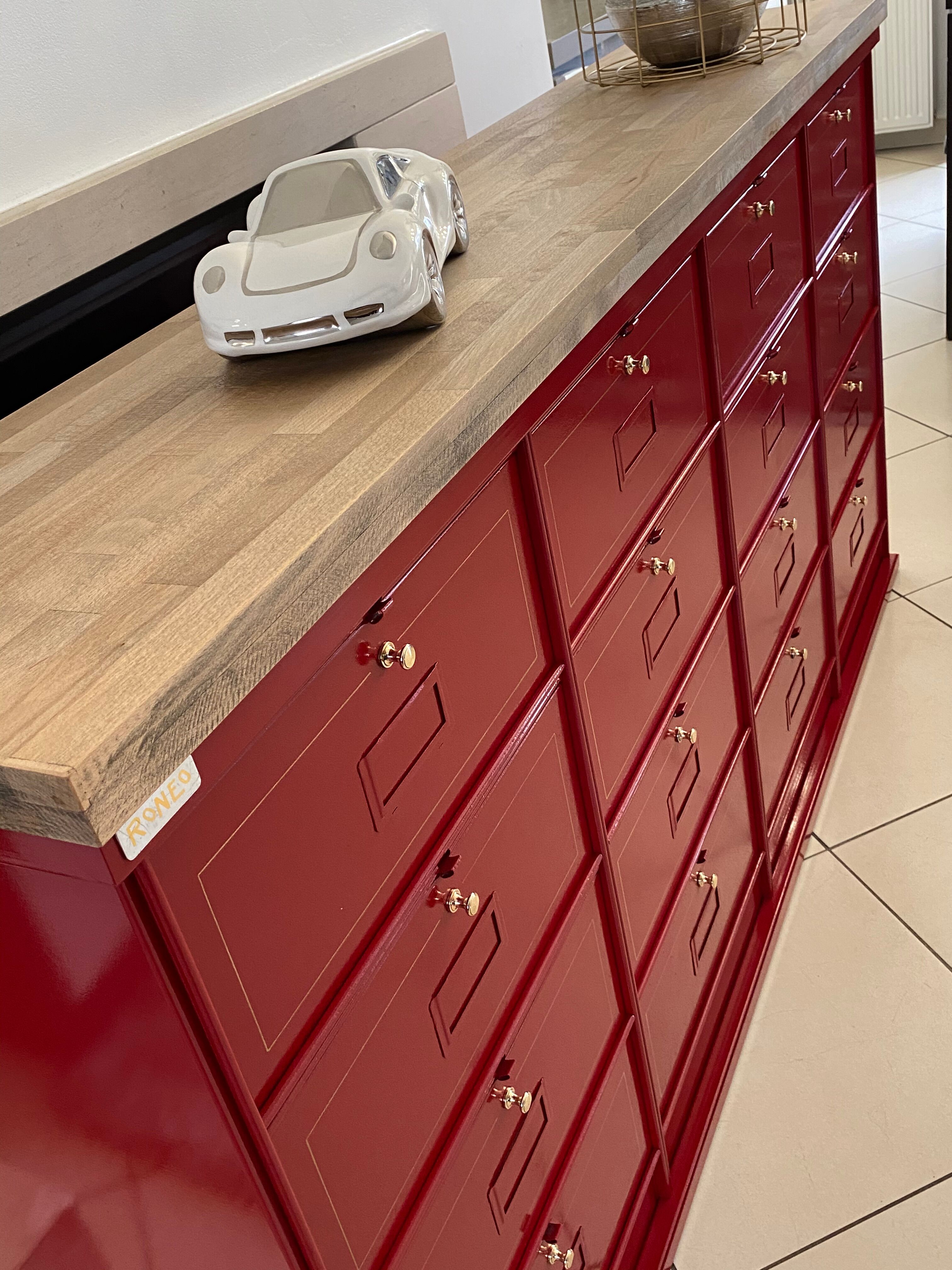 Ronéo Furniture