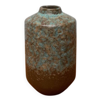 East German pottery vase from the mid-century by Strehla Keramik.