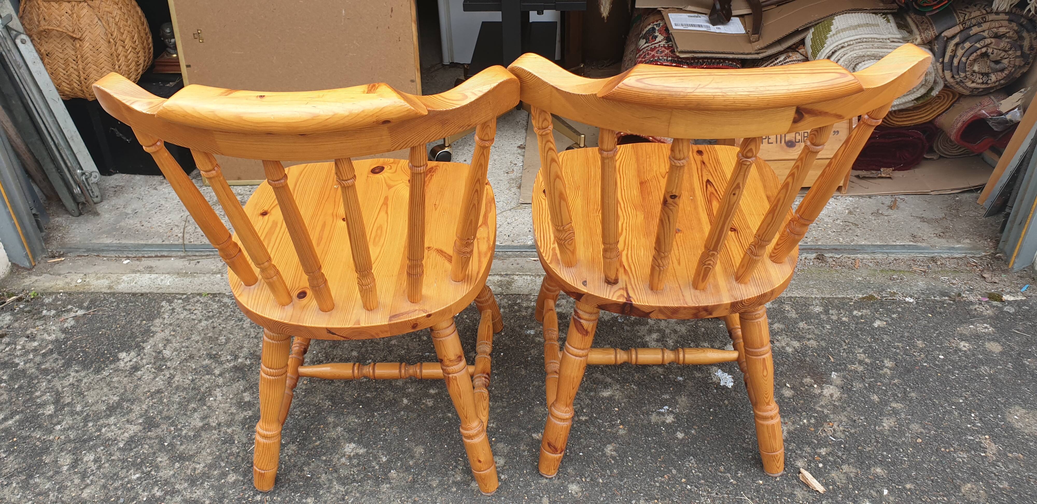 2 chaises western