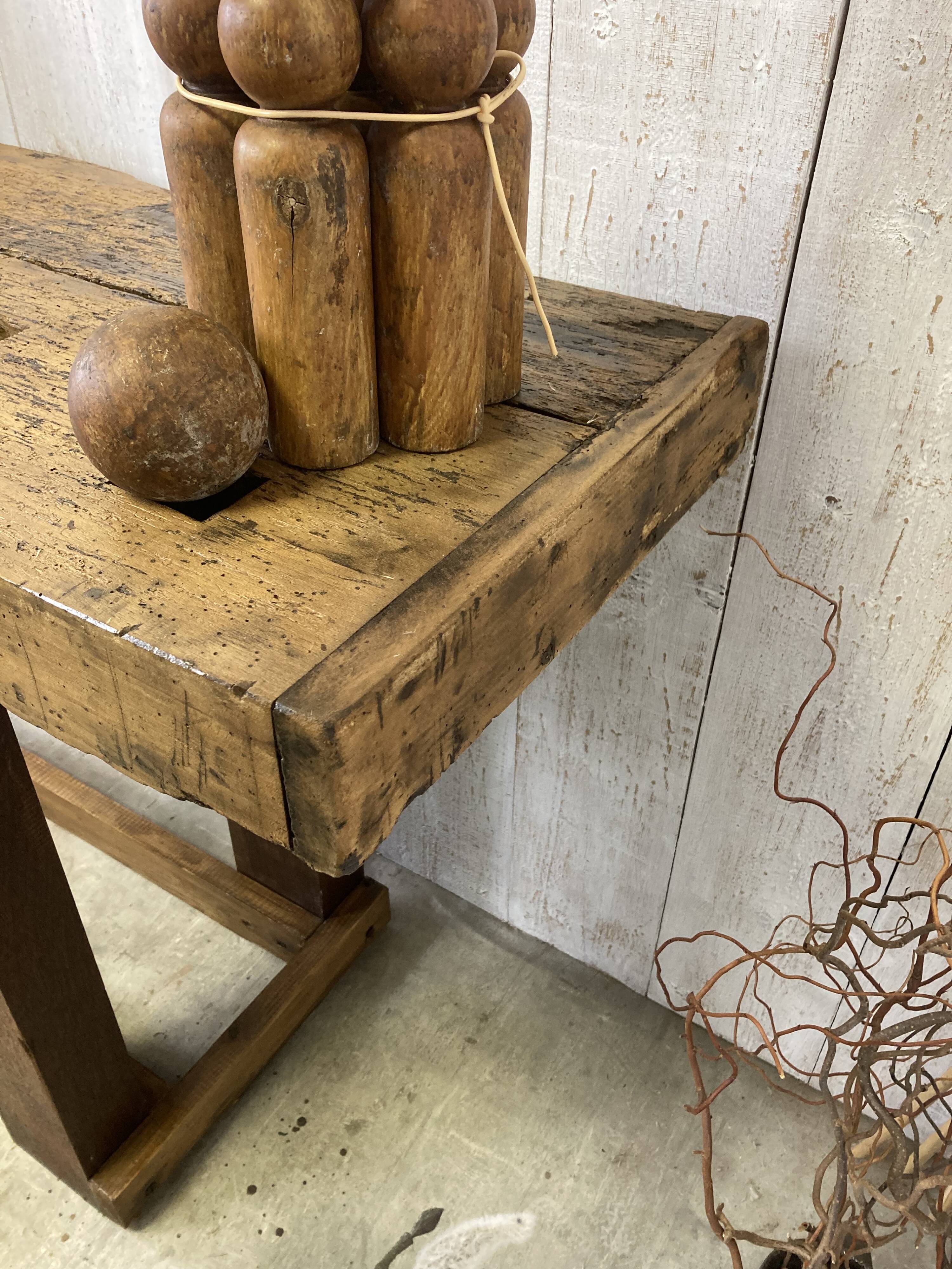 Carpenter's workbench