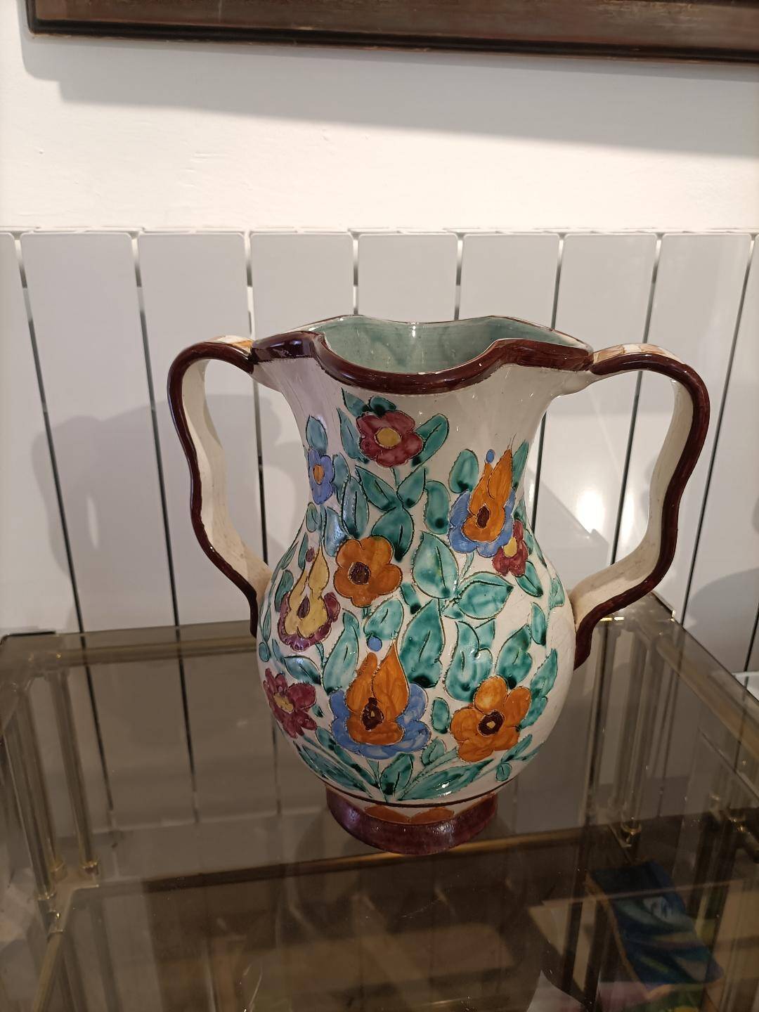 Vase ansé décor floral signé Cerart Monaco