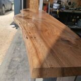 Console en noyer avec pieds en acier