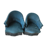 Pair of petrol blue toads