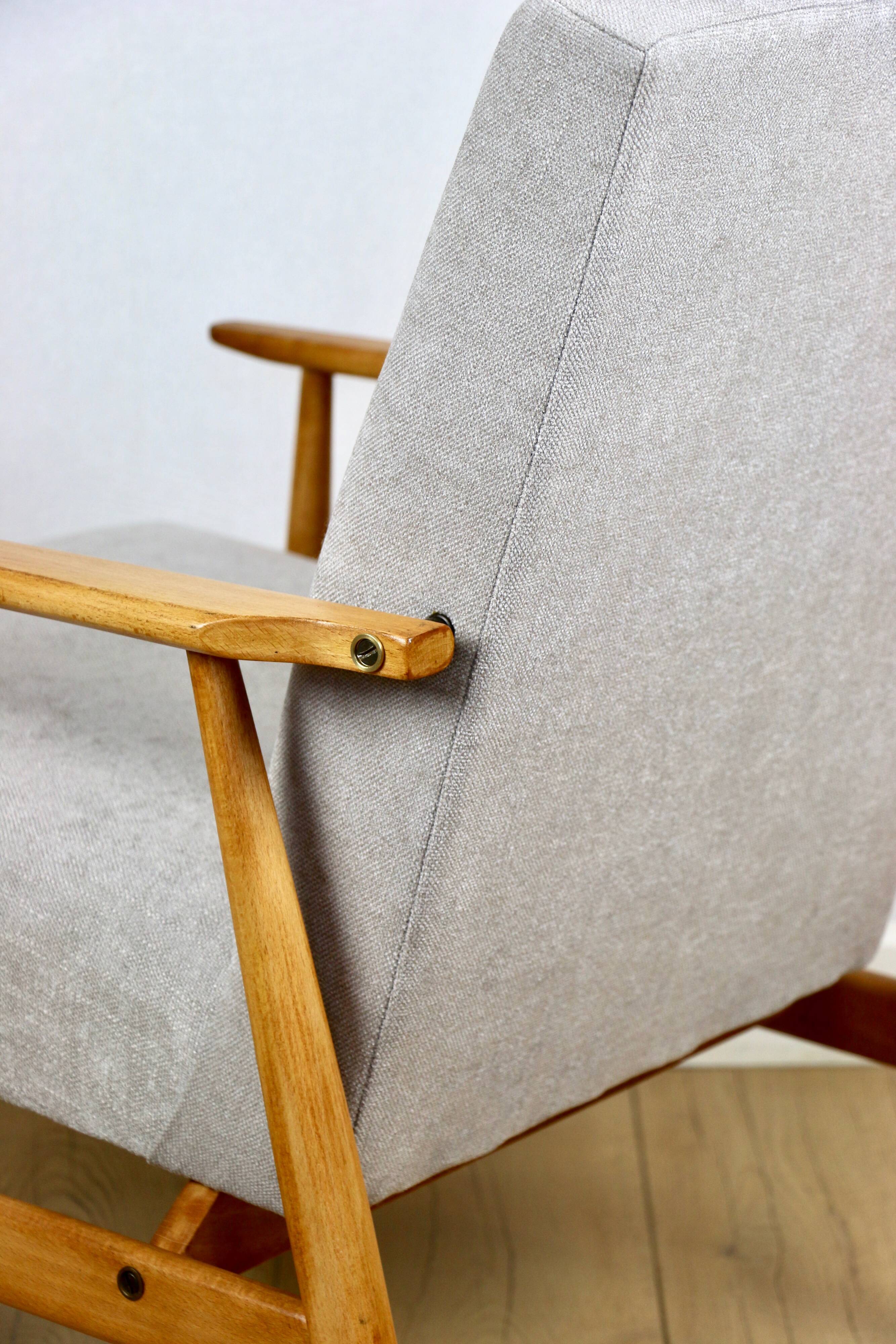 Armchair 'Lis', 1970s, beige light wood, design by Henryk Lis