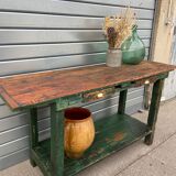 Woodworking establishment
