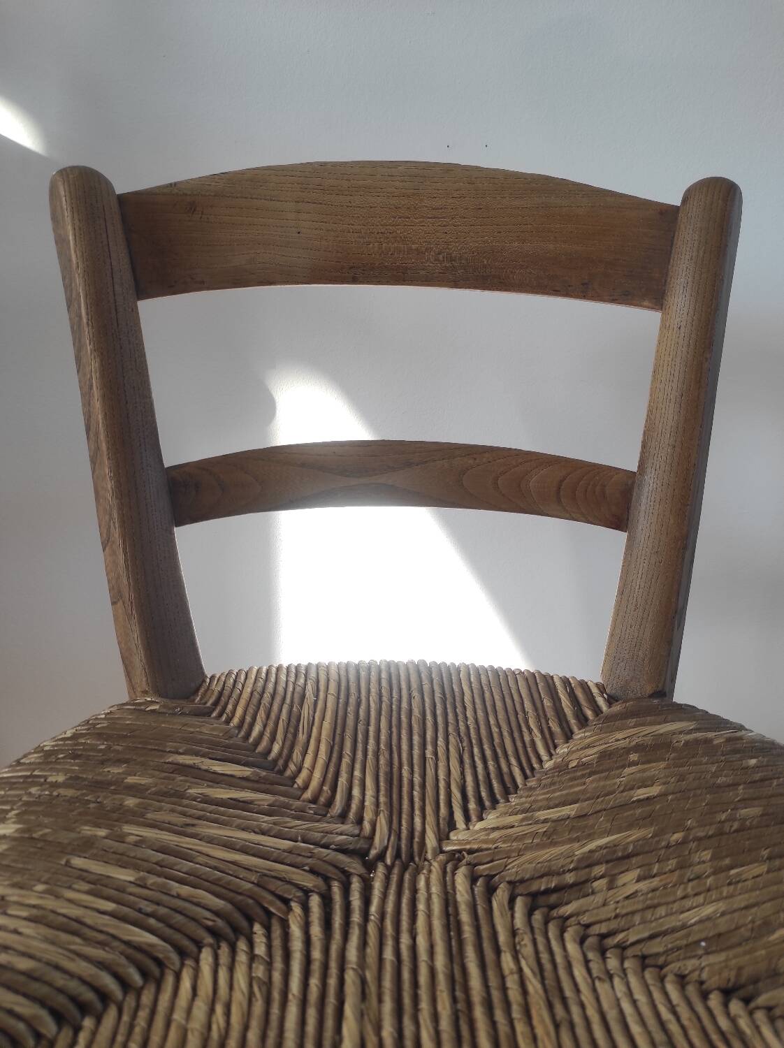 Vintage wooden and straw bar stool — Brutalist Style / Perrian