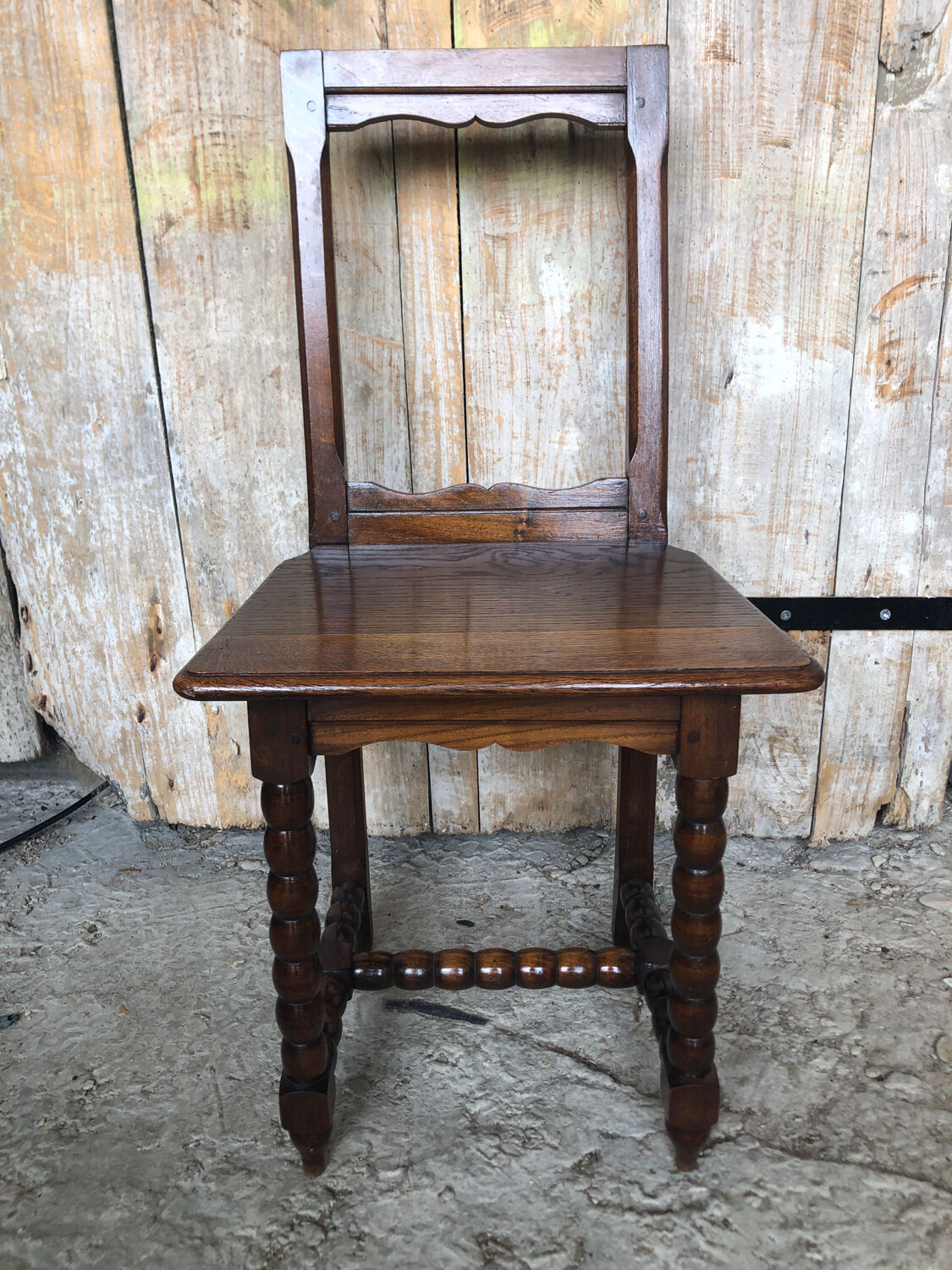 Old chair Lorraine vintage #a234