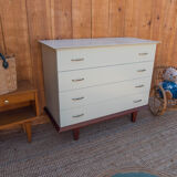 Scandinavian chest of drawers