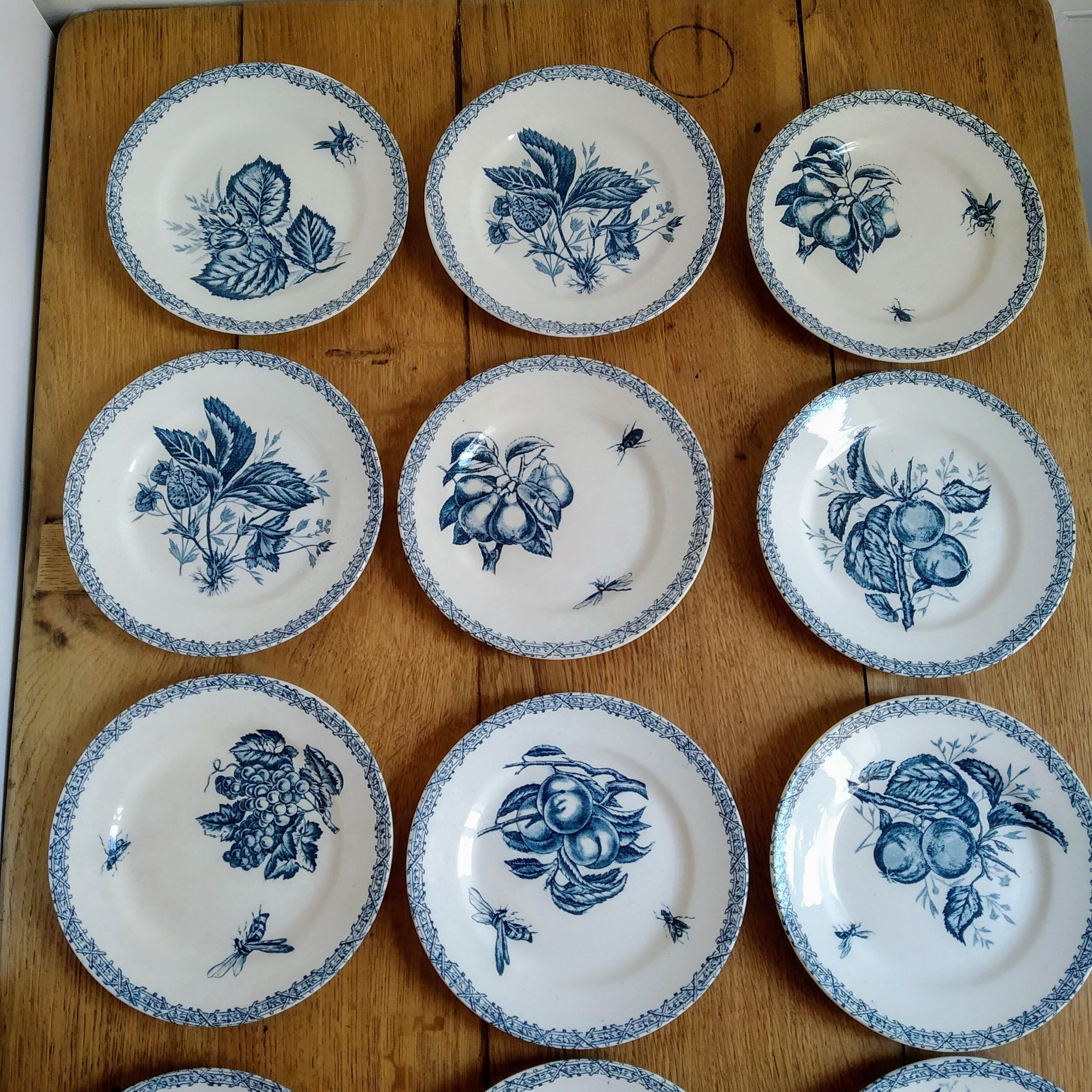 15 choisy the King dessert plates