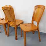 Set of 4 vintage chairs in pine from the 70s