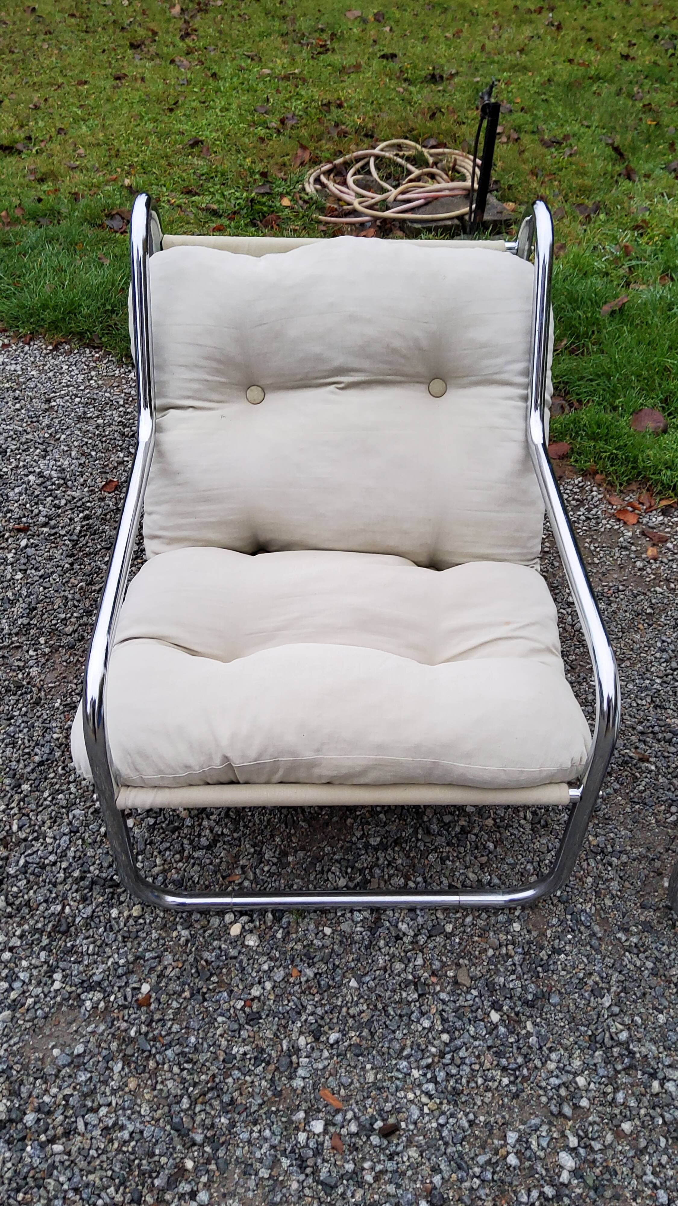 Pair of armchairs from the 70s chrome tubes and cotton canvas