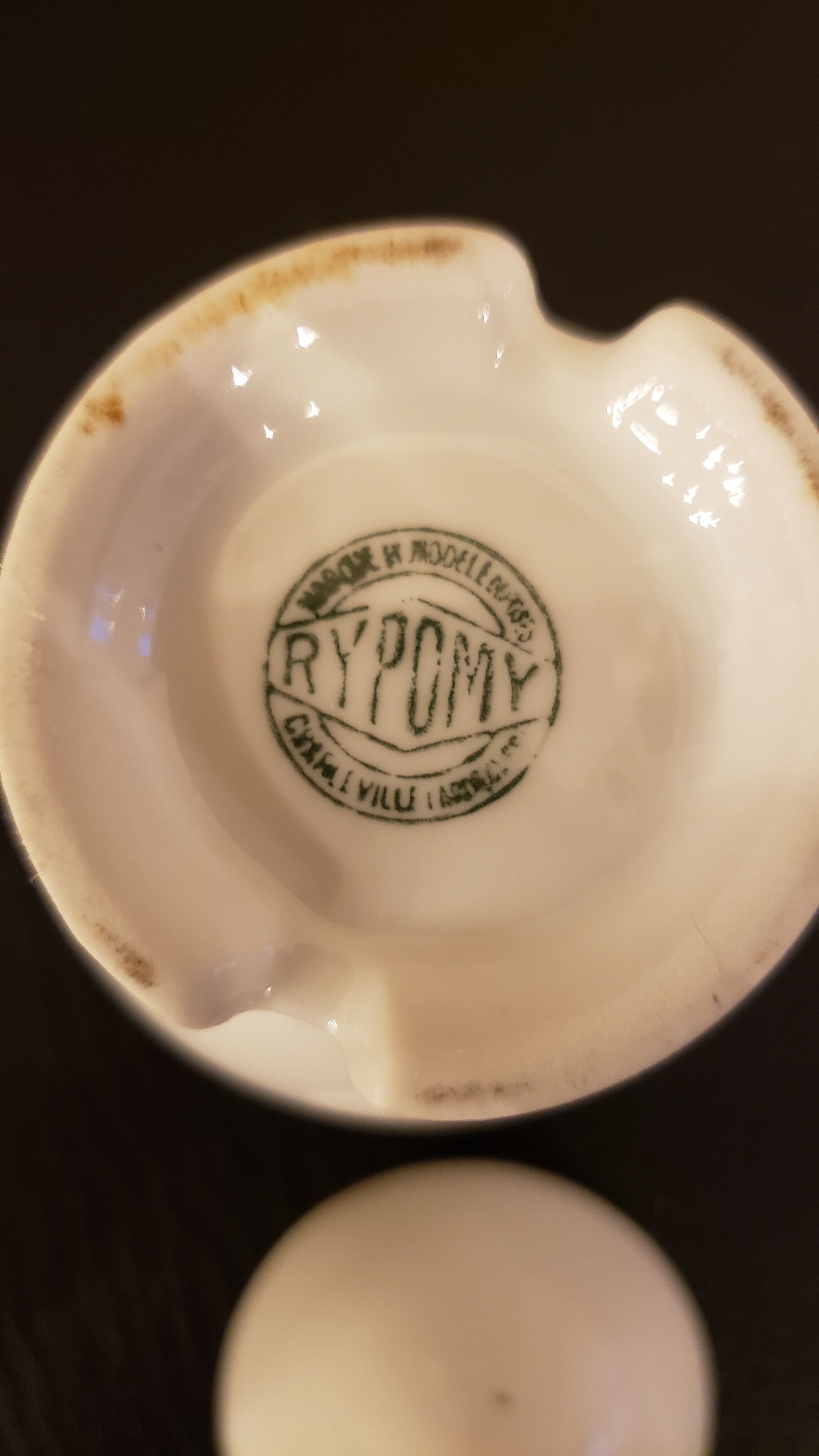 4 antique baked porcelain egg, Rypomy