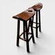 Lot de 2 tabourets brutalistes en bois massif taillé main