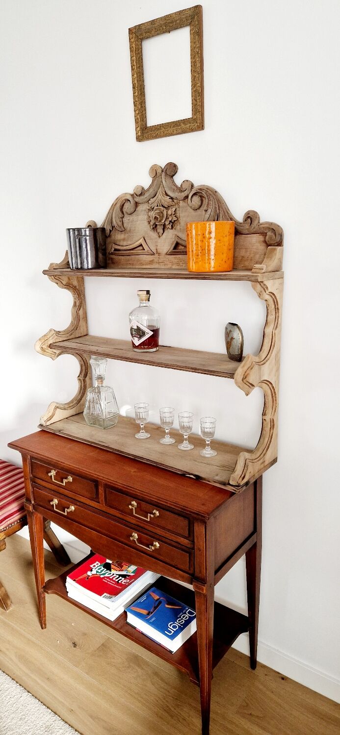Old wall shelf carved in walnut