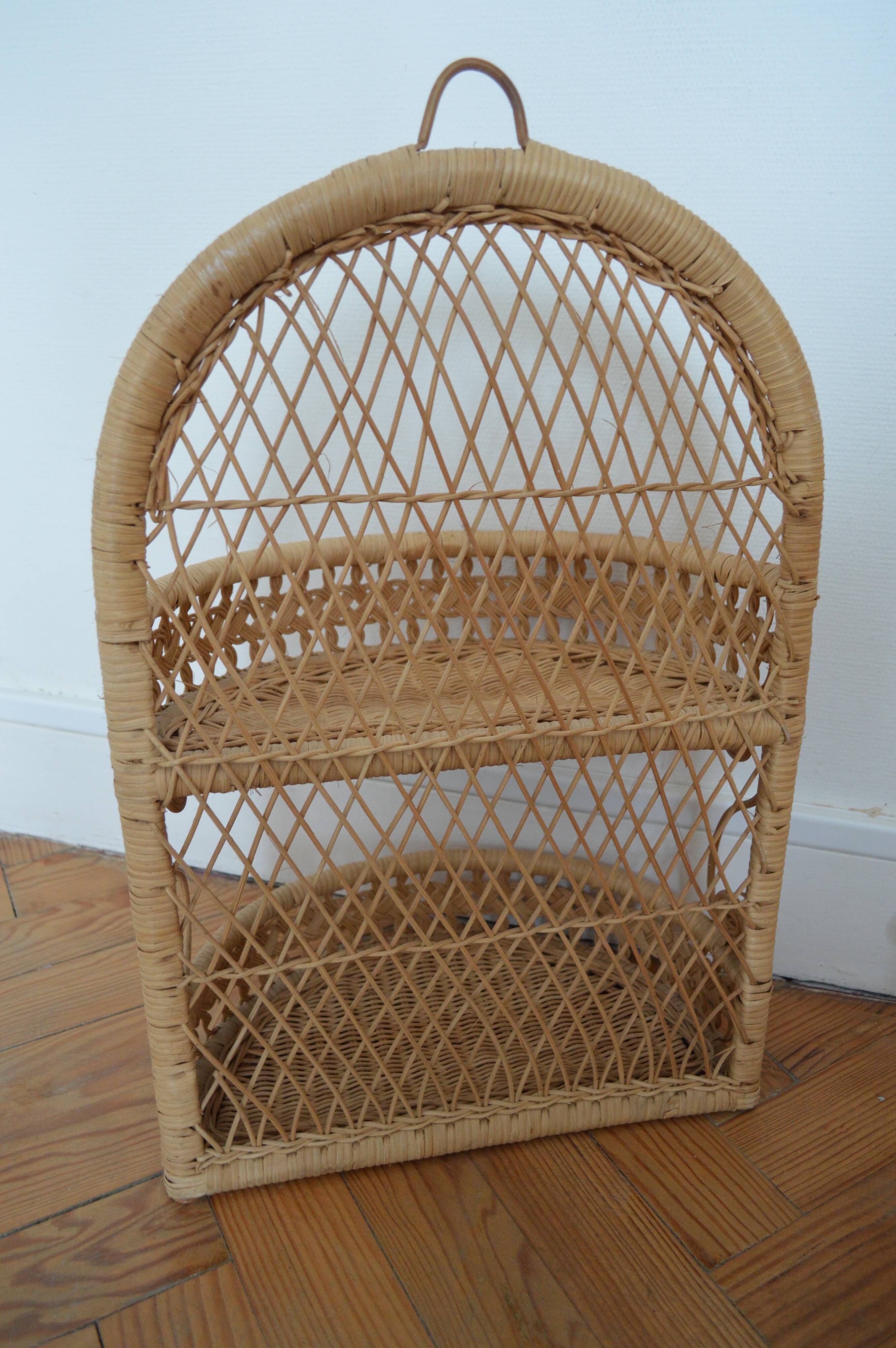Wicker wall shelf