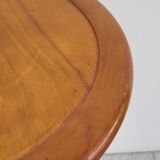 Psyche barber mirror with tripod base in cherry wood with system