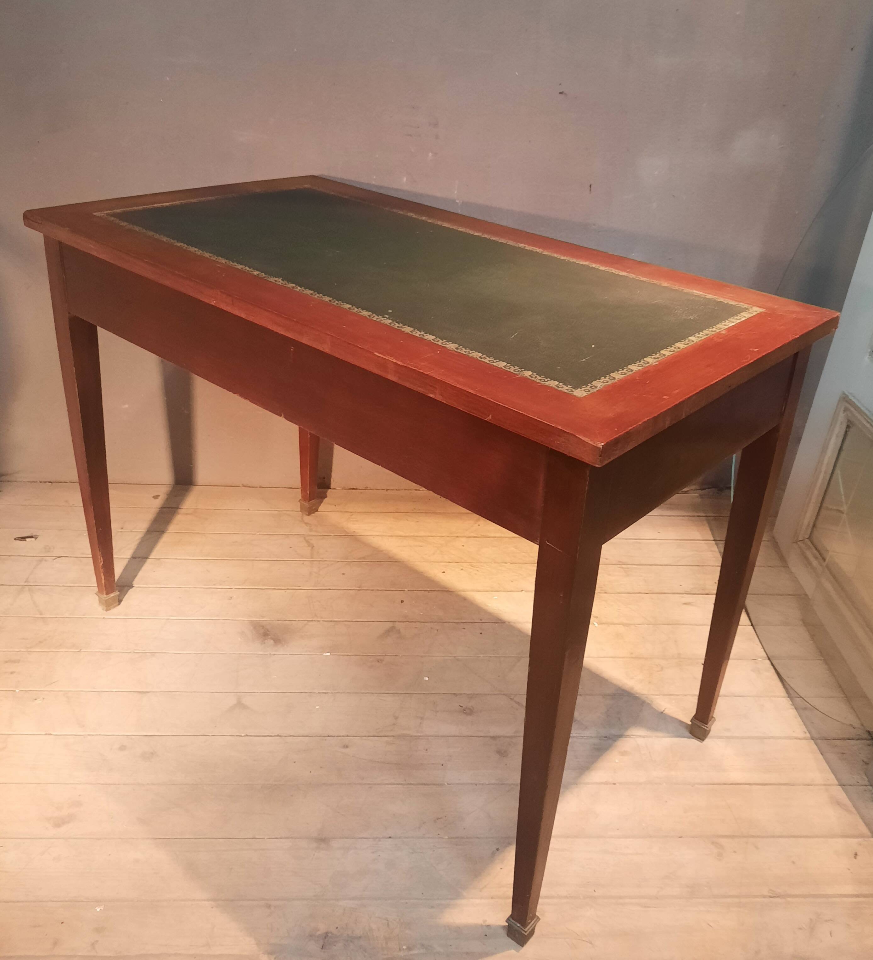 Directoire style desk table with 2 drawers
