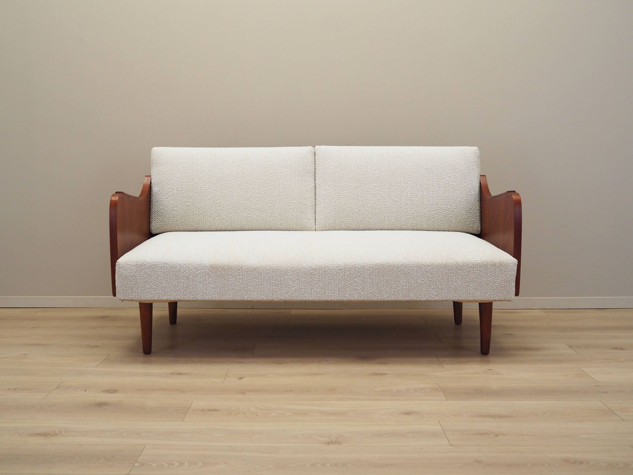Canapé beige, Danemark années 1970