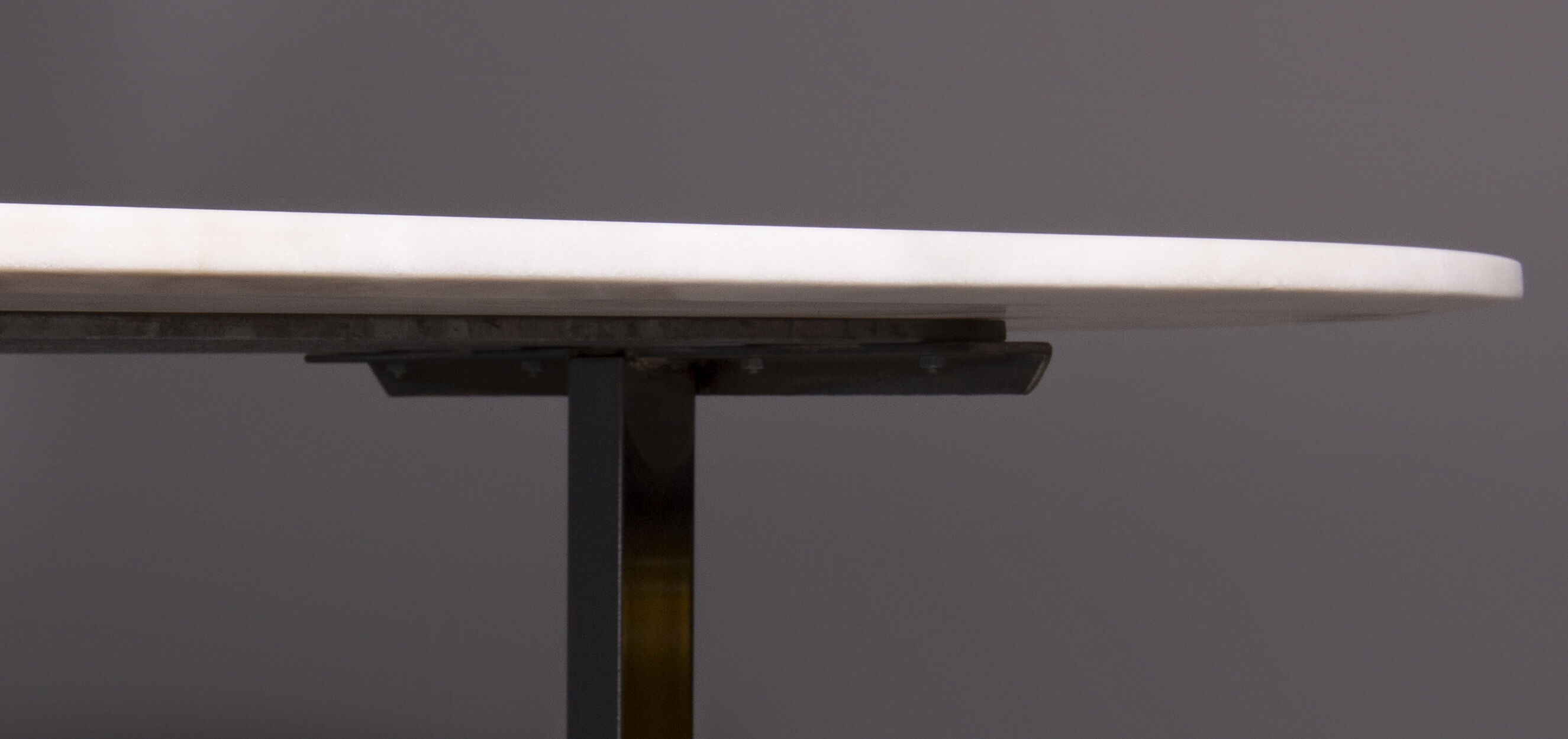 Dining table with oval Carrara marble top