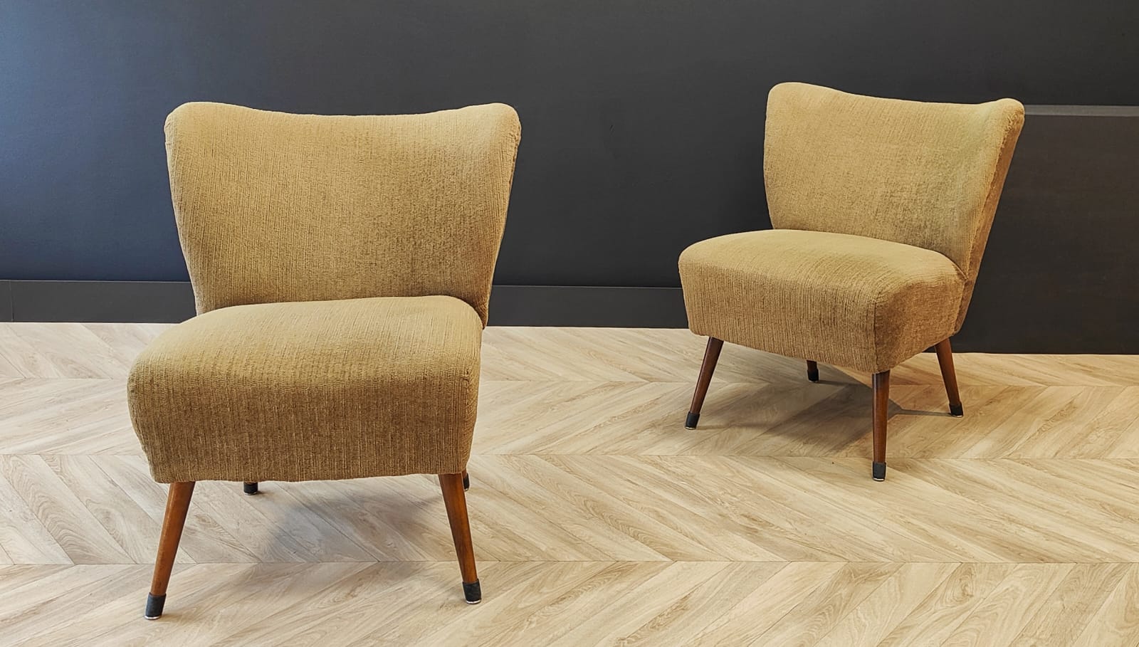 Two Mid Century cocktail chairs | Vintage - set of 2 armchairs