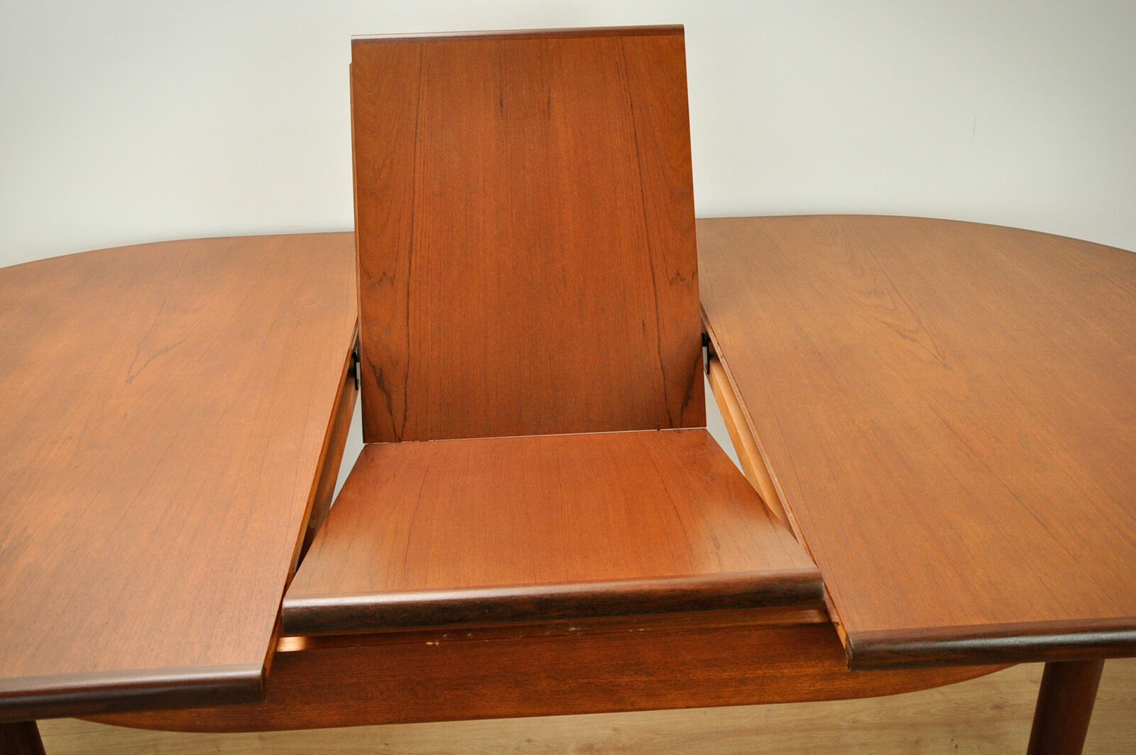 Extensible teak table from G-Plan, 1960s