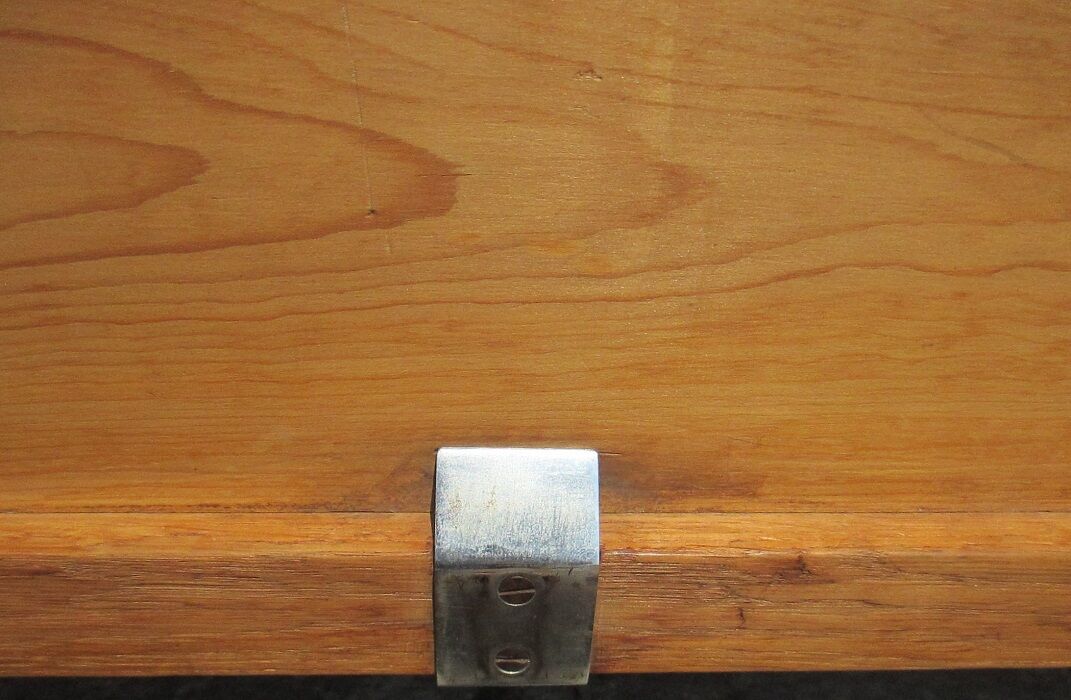 Wall retractable Hans Wegner bed Murphy bed