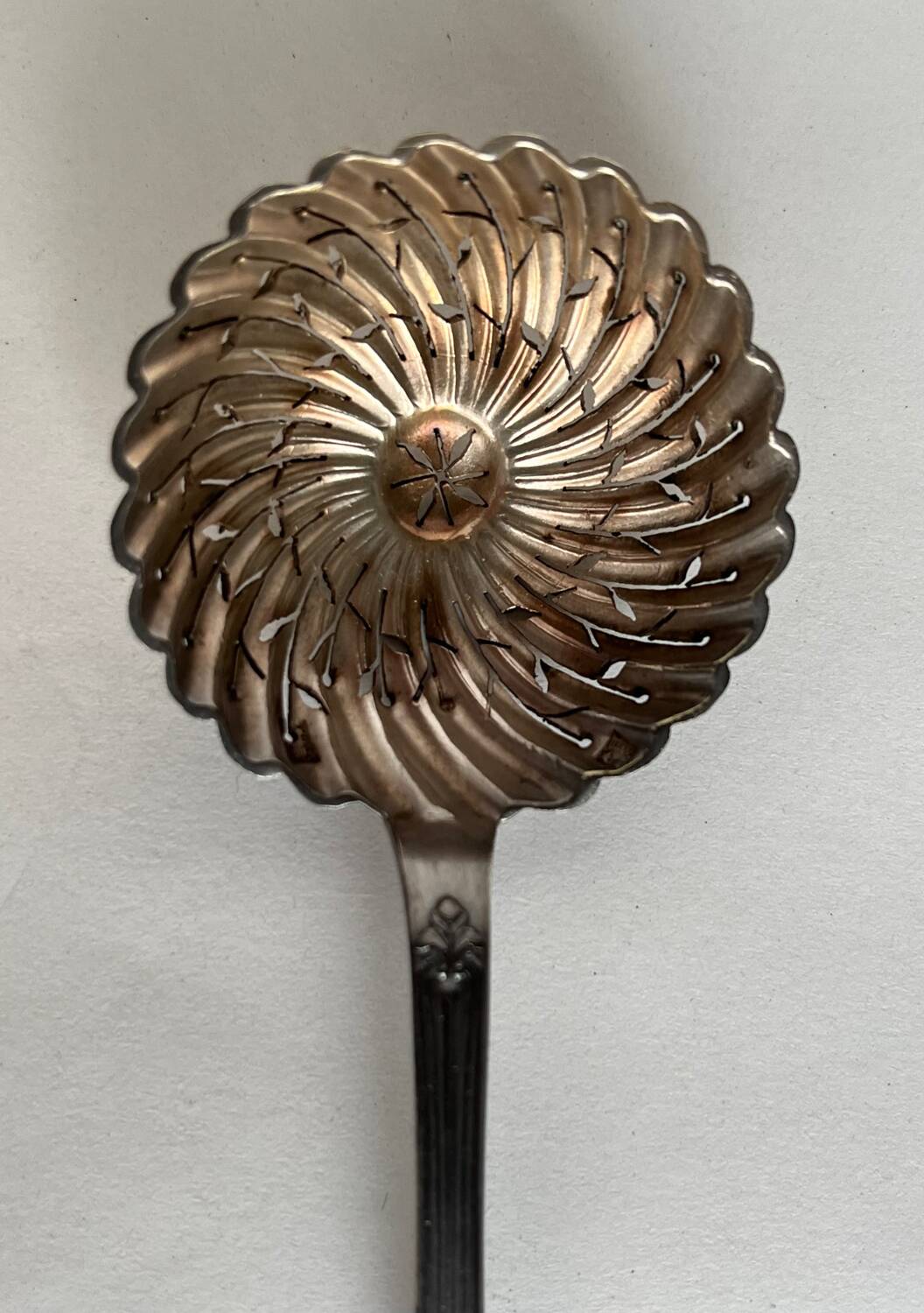 Small sprinkling spoon