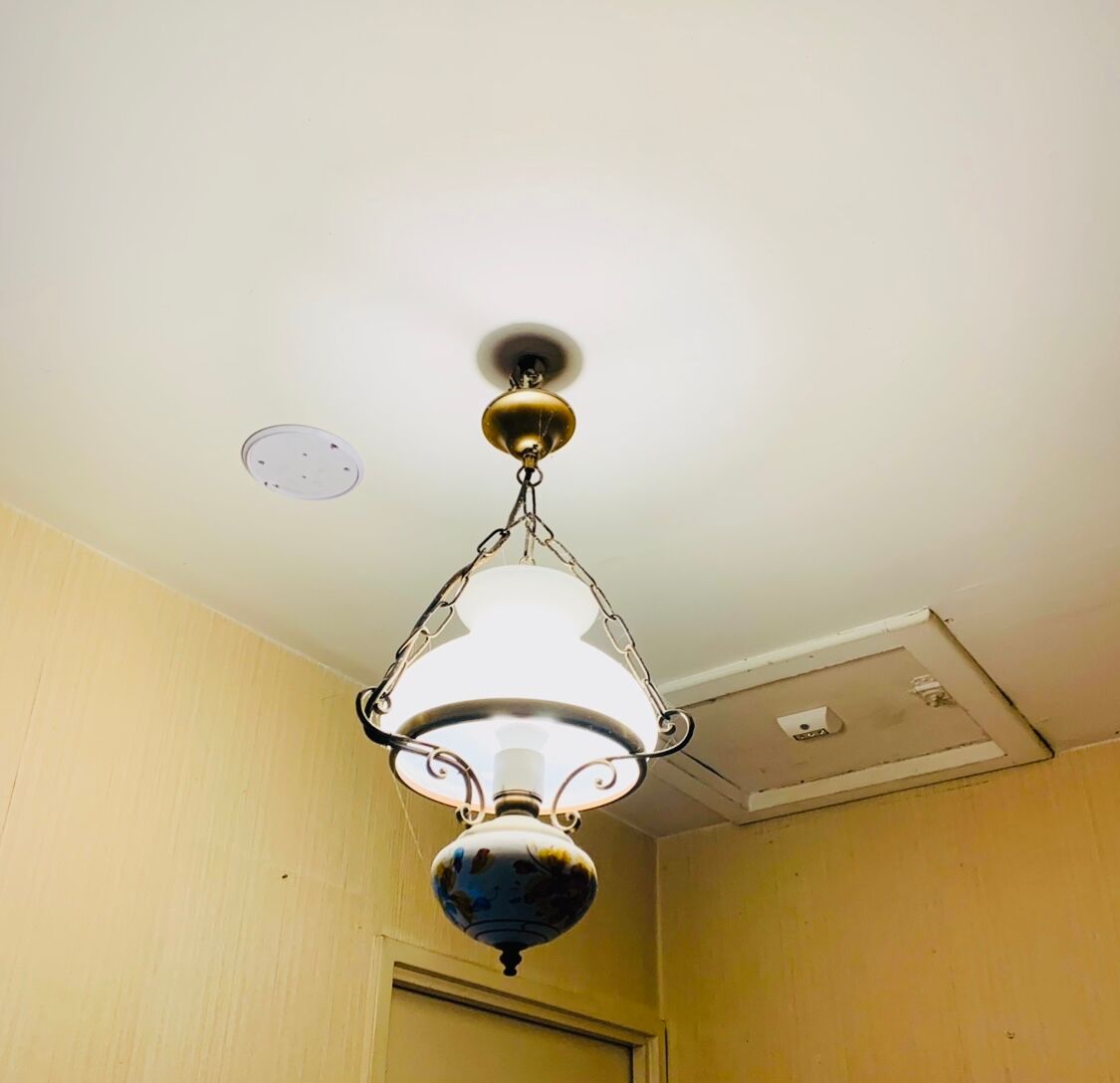 Patterned porcelain chandelier