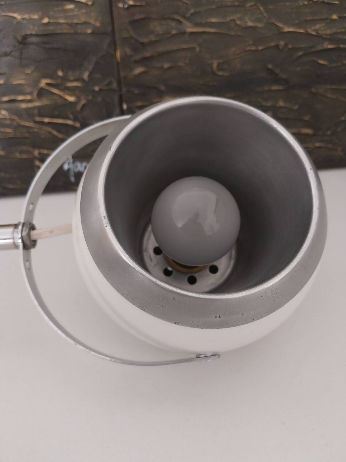 Flexible eye ball lamp