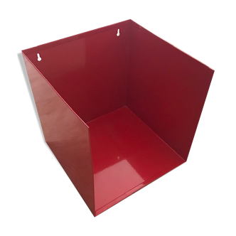 Wall shelf cube metal red