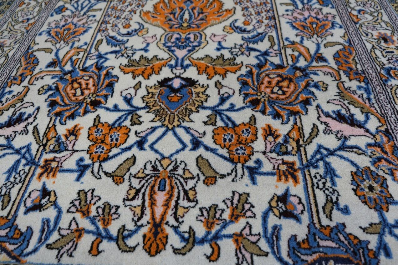 Hand-Woven Middle Persian Rug, 1960