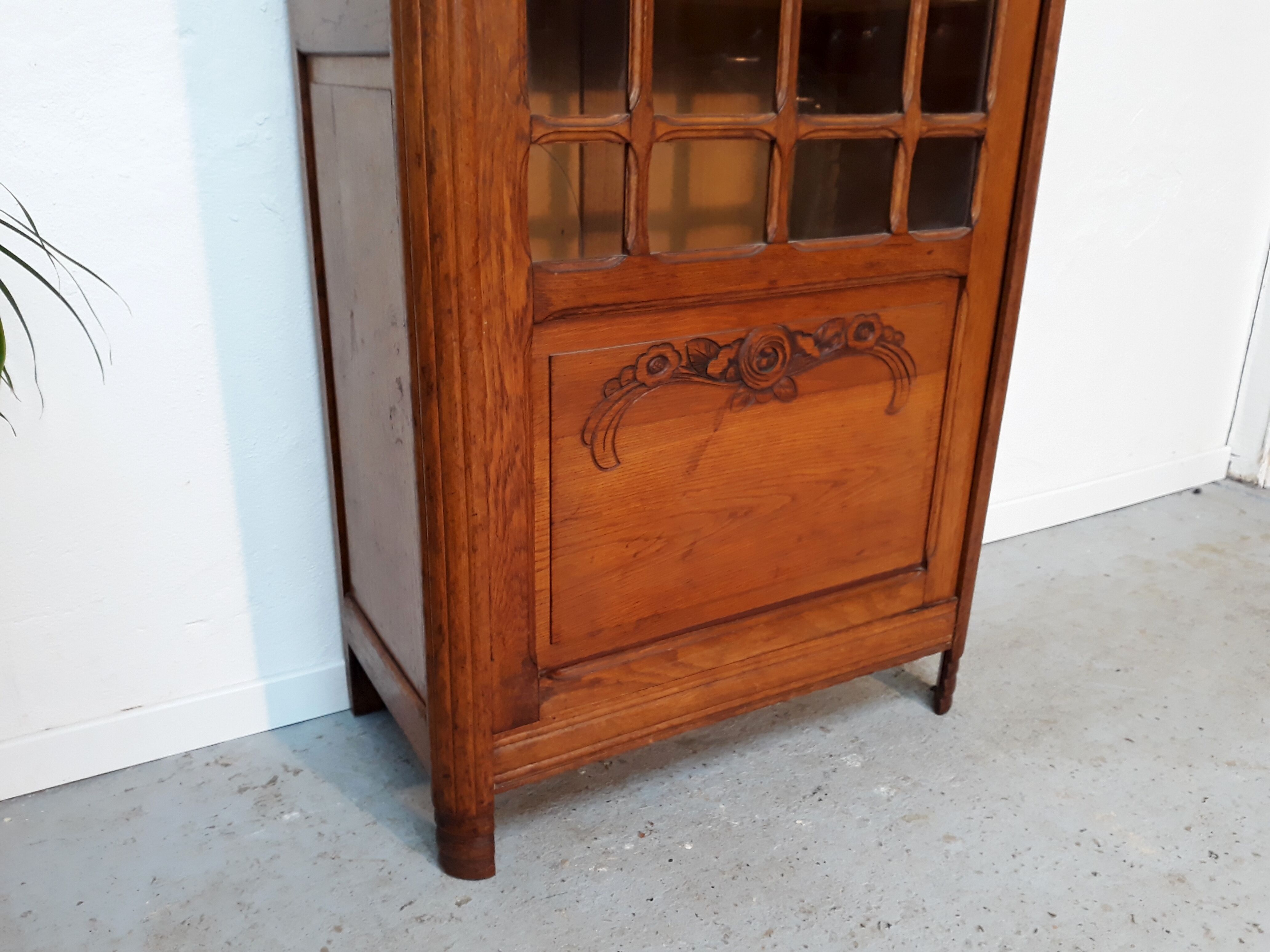 Art Deco wardrobre