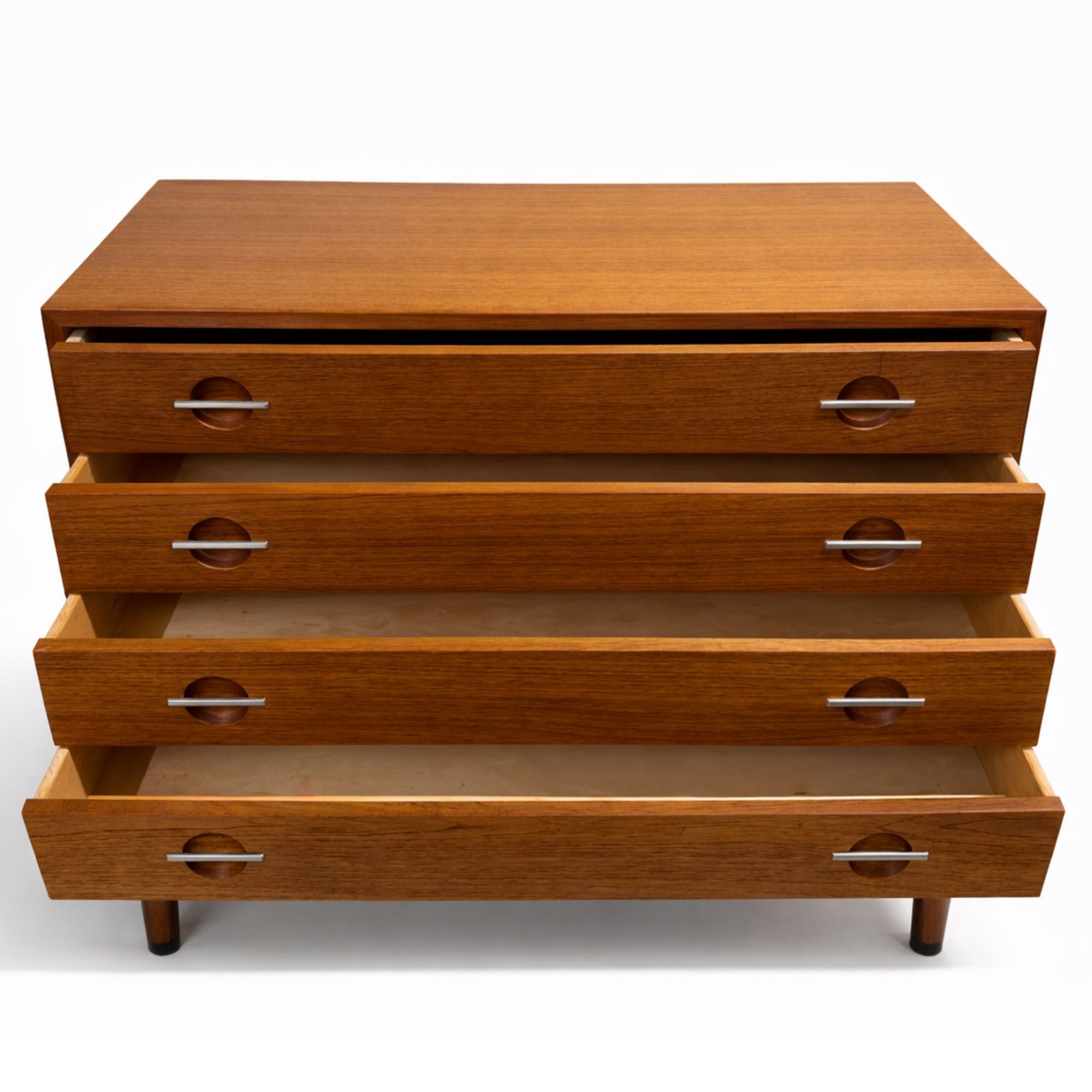 Commode mod RY250 par Hans J. Wegner