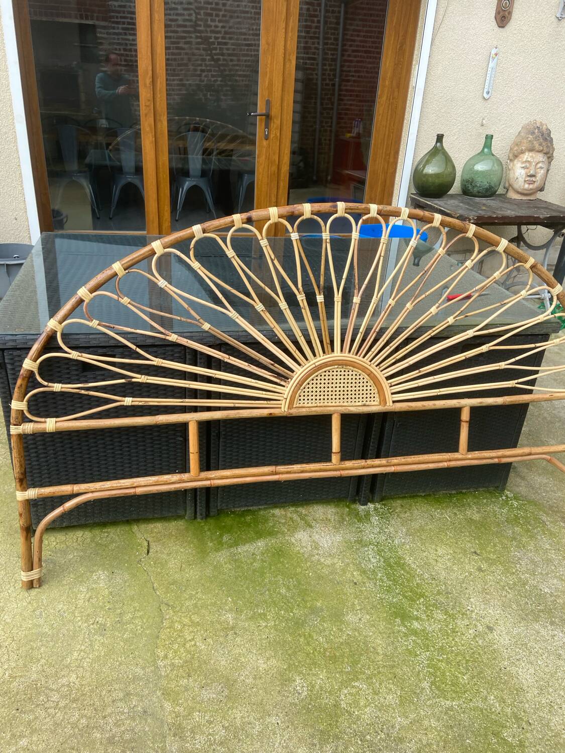 headboard in wicker and rattan