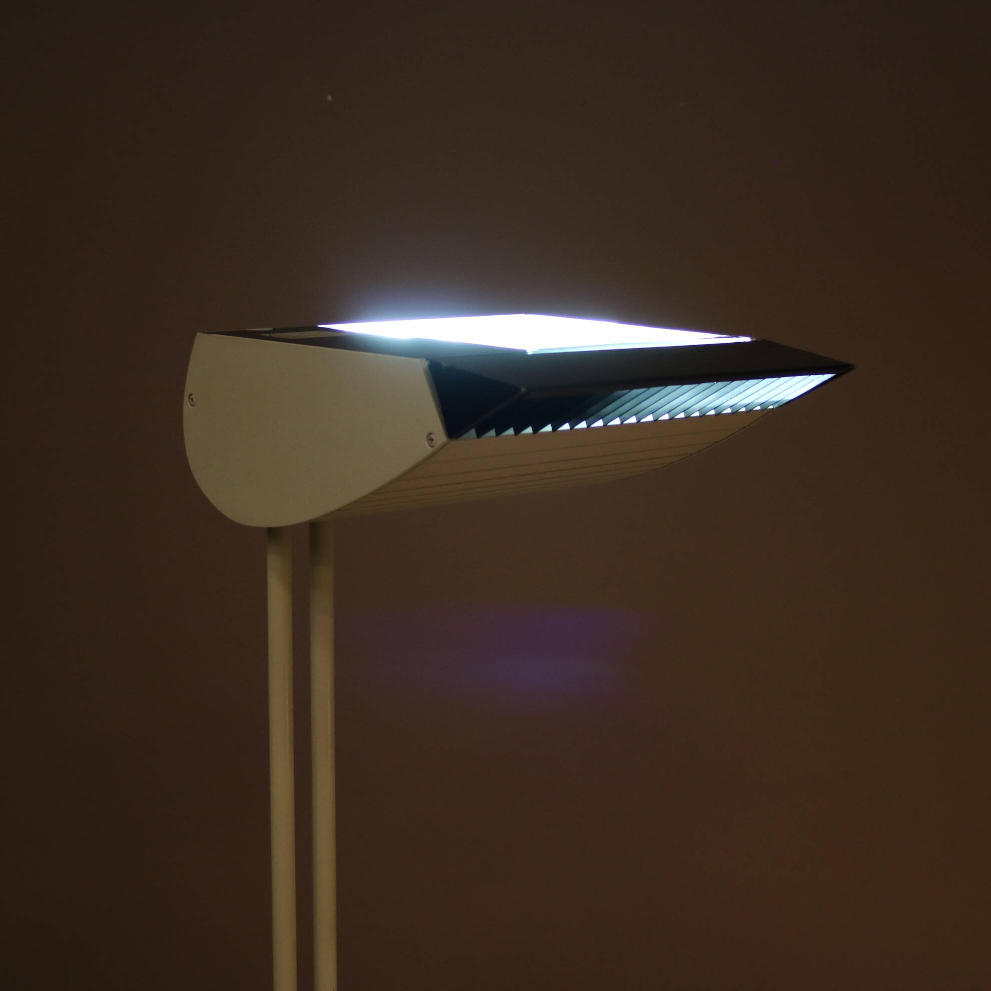 Lampadaire des années 1980 par Hartmut Engel pour Zumtobel, Autriche