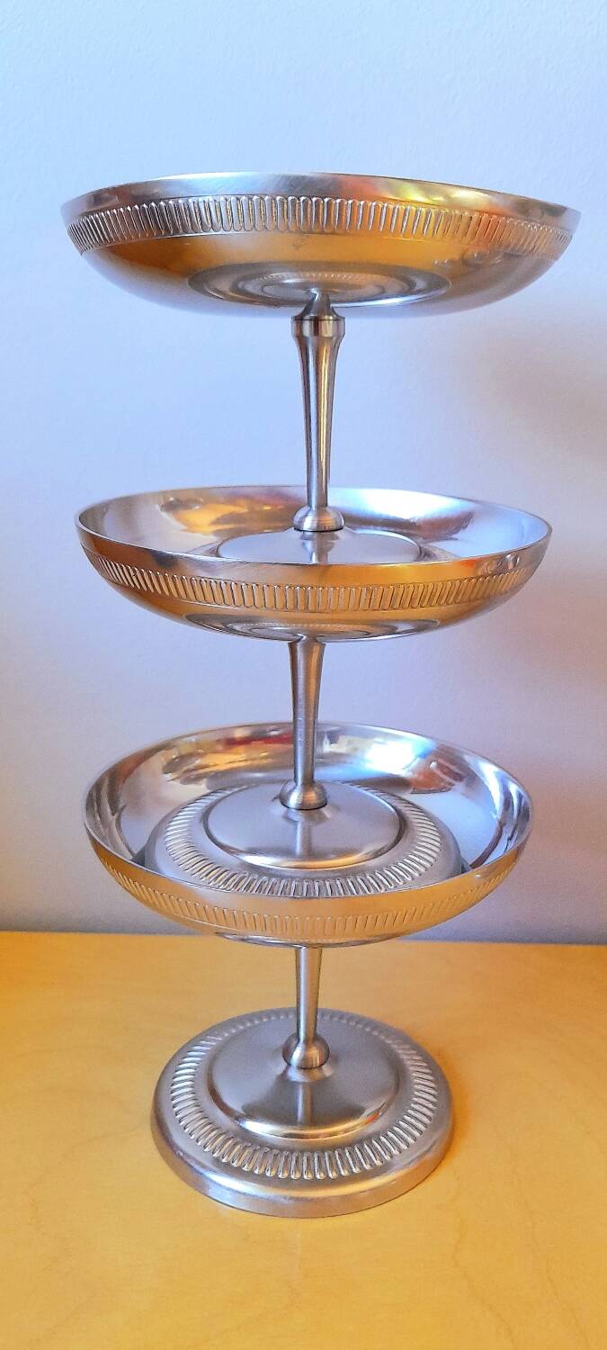 Coupes à glaces ou desserts en inox 1970